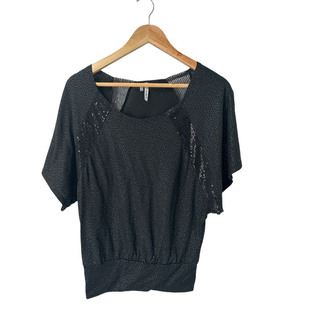 Studio Y Top‎ Black  Sequined Cap Sleeve Top XS